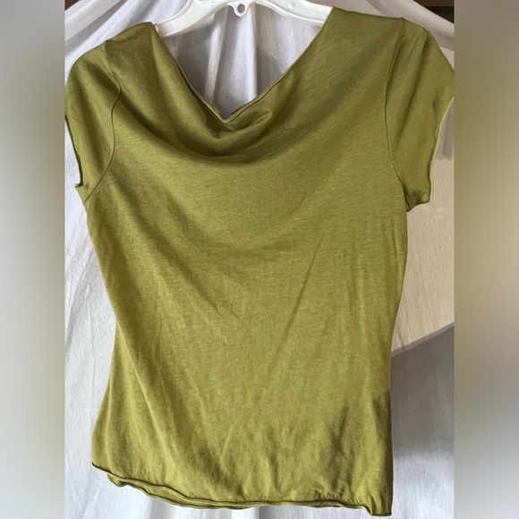Women’s I.N.C. Green top-layered look short sleeve - Picture 2 of 4